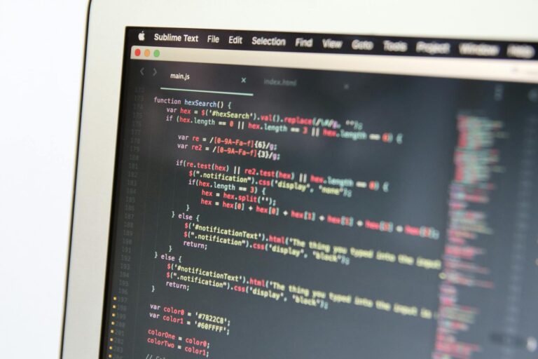 How to Debug CSS Layout Issues in Modern Browsers - Featured image