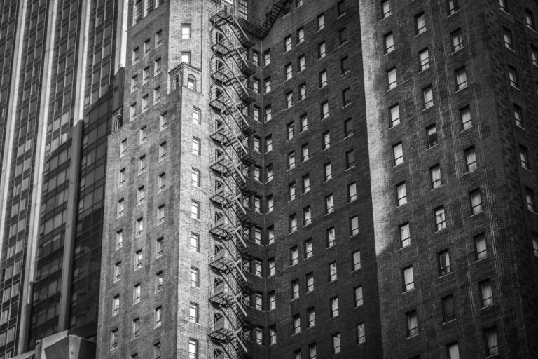 How to Use WordPress to Build a High‑Converting Business Website - Featured image