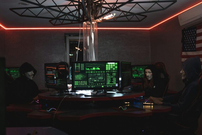 Hackers Exploit WordPress Theme Vulnerability to Inject Malware on 5,000 Sites - Featured image