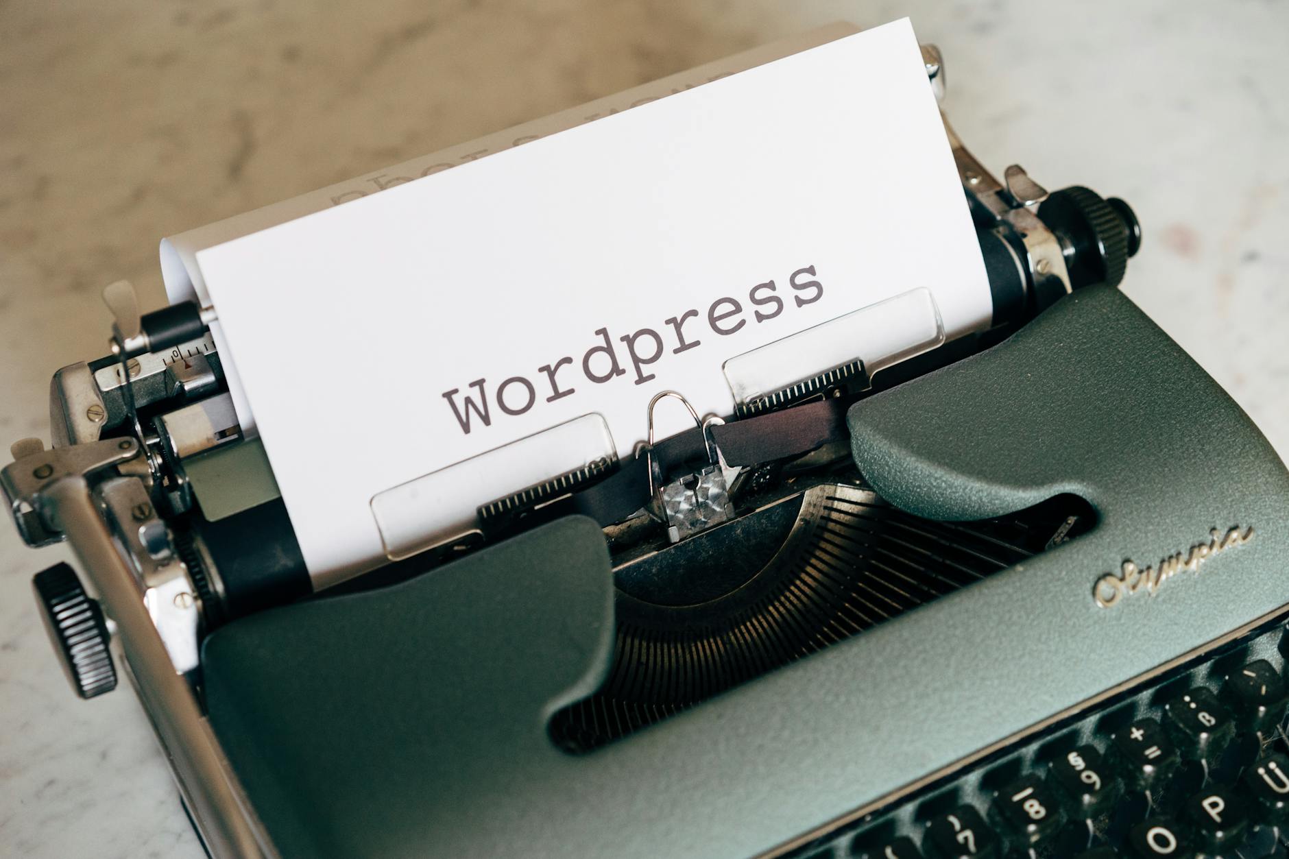 New Zero Day WordPress Vulnerability Lets Hackers Take Over Sites in Seconds - Featured image