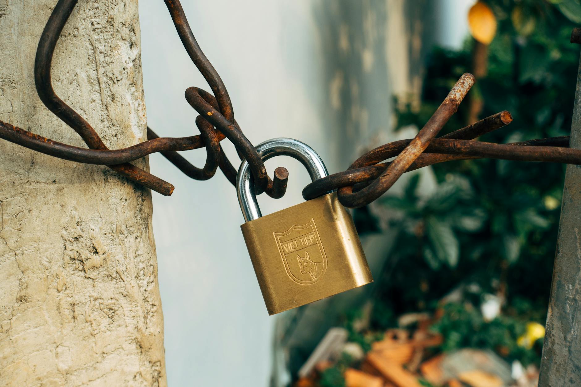 Real HubSpot Security Considerations and Documented Vulnerabilities