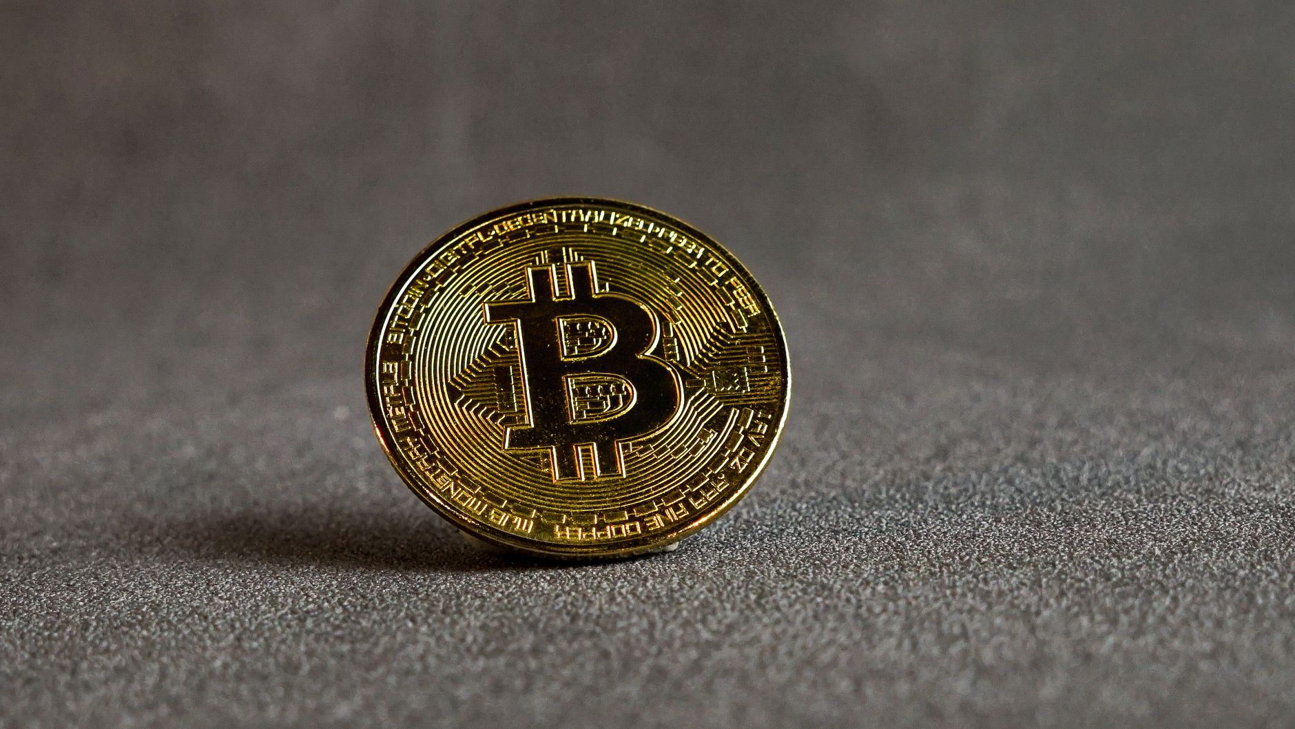 Bitcoin Gift Cards Launch on TikTok Shop for Millions of Users - Featured image